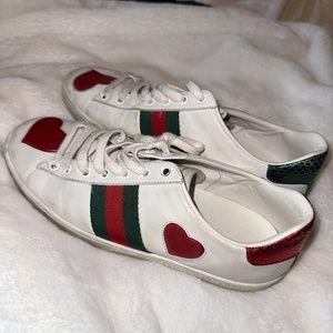 GUCCI New Ace Heart Leather Sneakers Women's Size 8